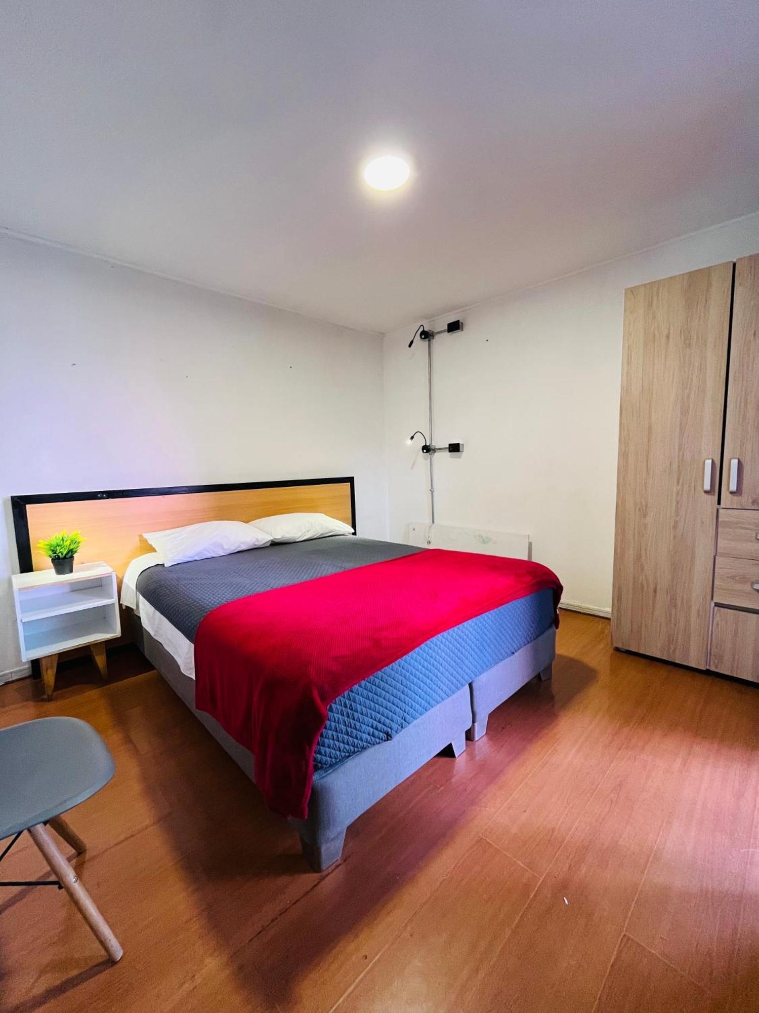 סנטיאגו Enjoy Hostel מראה חיצוני תמונה