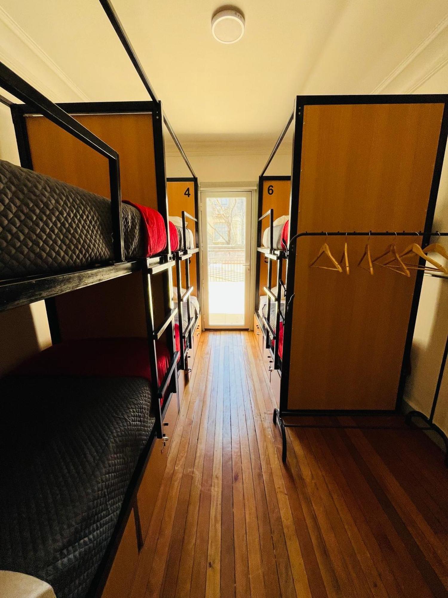 סנטיאגו Enjoy Hostel מראה חיצוני תמונה